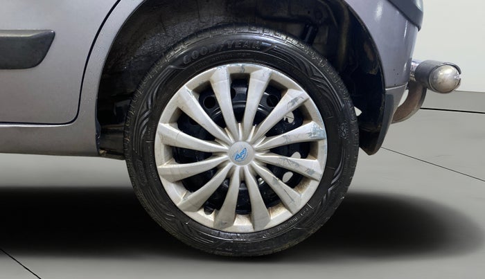 2014 Maruti Wagon R 1.0 VXI, Petrol, Manual, 55,650 km, Left Rear Wheel