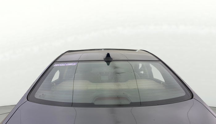 2016 Hyundai Verna 1.6 VTVT SX, Petrol, Manual, 39,219 km, Rear Windshield