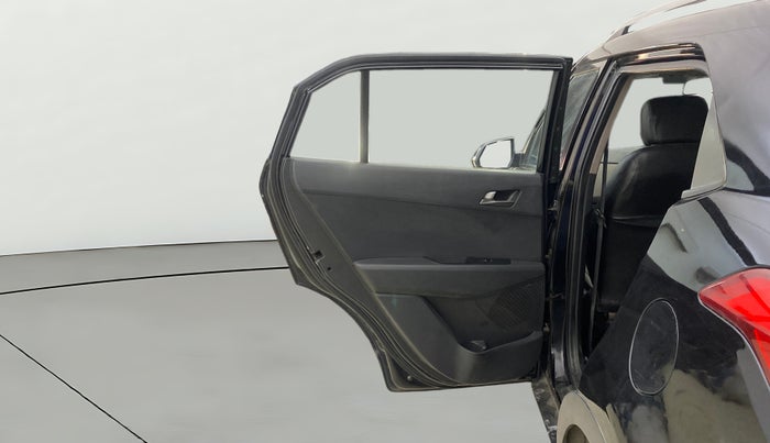 2015 Hyundai Creta SX PLUS AT 1.6 DIESEL, Diesel, Automatic, 1,28,098 km, LHS Rear Door