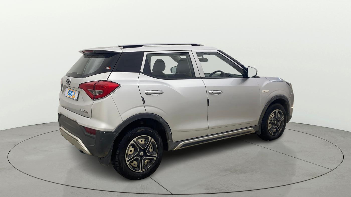 2019 Mahindra XUV300 W4 1.2 PETROL, Petrol, Manual, 76,449 km, Right Back Diagonal