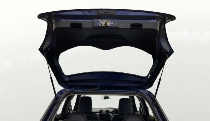 2019 Maruti Swift VXI AMT, Petrol, Automatic, 33,594 km, Boot Door Open