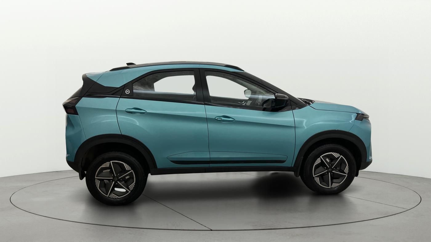 2023 Tata NEXON CREATIVE  AMT 1.2 PETROL, Petrol, Automatic, 32,336 km, Right Side View