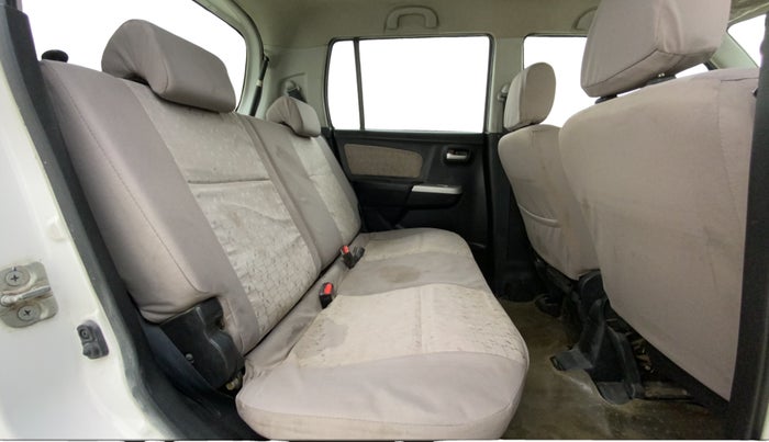 2016 Maruti Wagon R 1.0 VXI, Petrol, Manual, 98,961 km, Right Side Rear Door Cabin