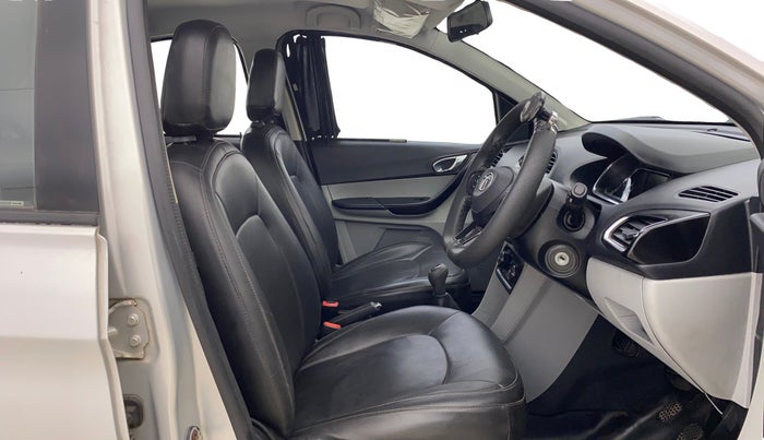 2020 Tata Tiago XZ PLUS PETROL, Petrol, Manual, 38,621 km, Right Side Front Door Cabin