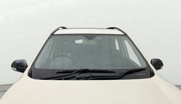 2020 Mahindra XUV500 W5, Diesel, Manual, 56,961 km, Front Windshield