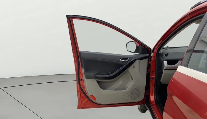 2018 Tata NEXON XZ PETROL, Petrol, Manual, 40,646 km, LHS Front Door