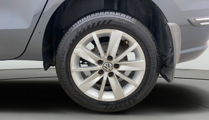 2016 Volkswagen Ameo HIGHLINE1.2L, Petrol, Manual, 40,904 km, Left Rear Wheel