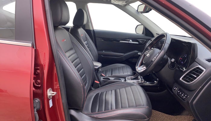 2020 KIA SELTOS GTX PLUS DCT 1.4 PETROL, Petrol, Automatic, 65,302 km, Right Side Front Door Cabin