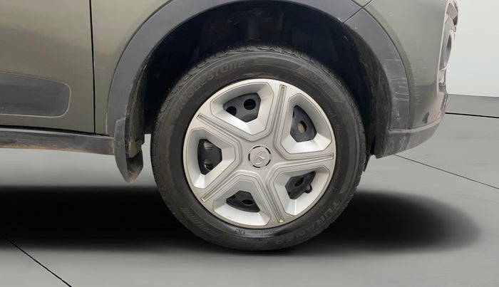 2021 Tata NEXON XM SUNROOF PETROL, Petrol, Manual, 78,778 km, Right Front Wheel