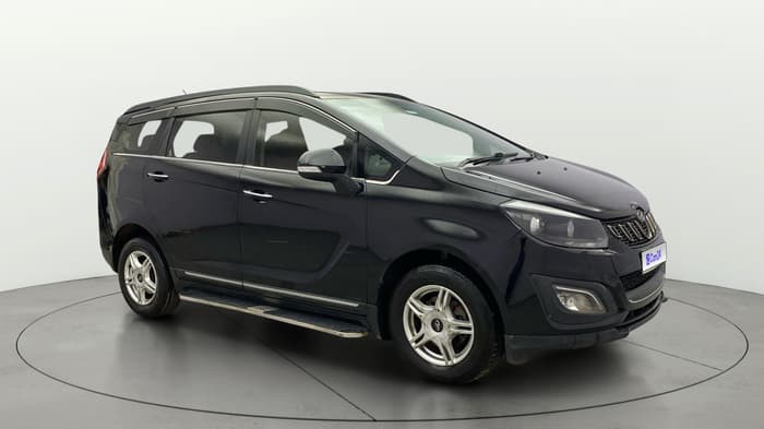2019 Mahindra MARAZZO M6 8 STR, Diesel, Manual, 1,07,222 km, Right Front Diagonal