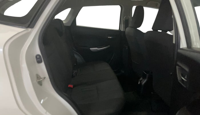 2016 Maruti Baleno DELTA PETROL 1.2, Petrol, Manual, 32,245 km, Right Side Rear Door Cabin