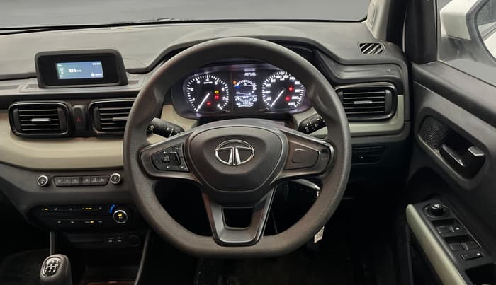 2022 Tata PUNCH ADVENTURE MT, Petrol, Manual, 23,927 km, Steering Wheel Close Up