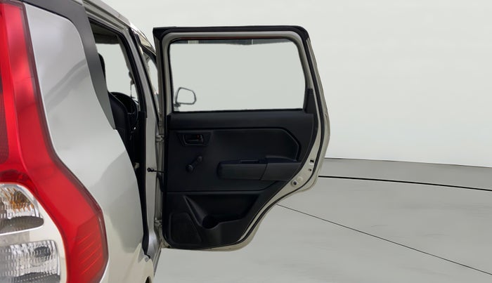 2021 Maruti New Wagon-R LXI CNG (O) 1.0, CNG, Manual, 54,697 km, RHS Rear Door