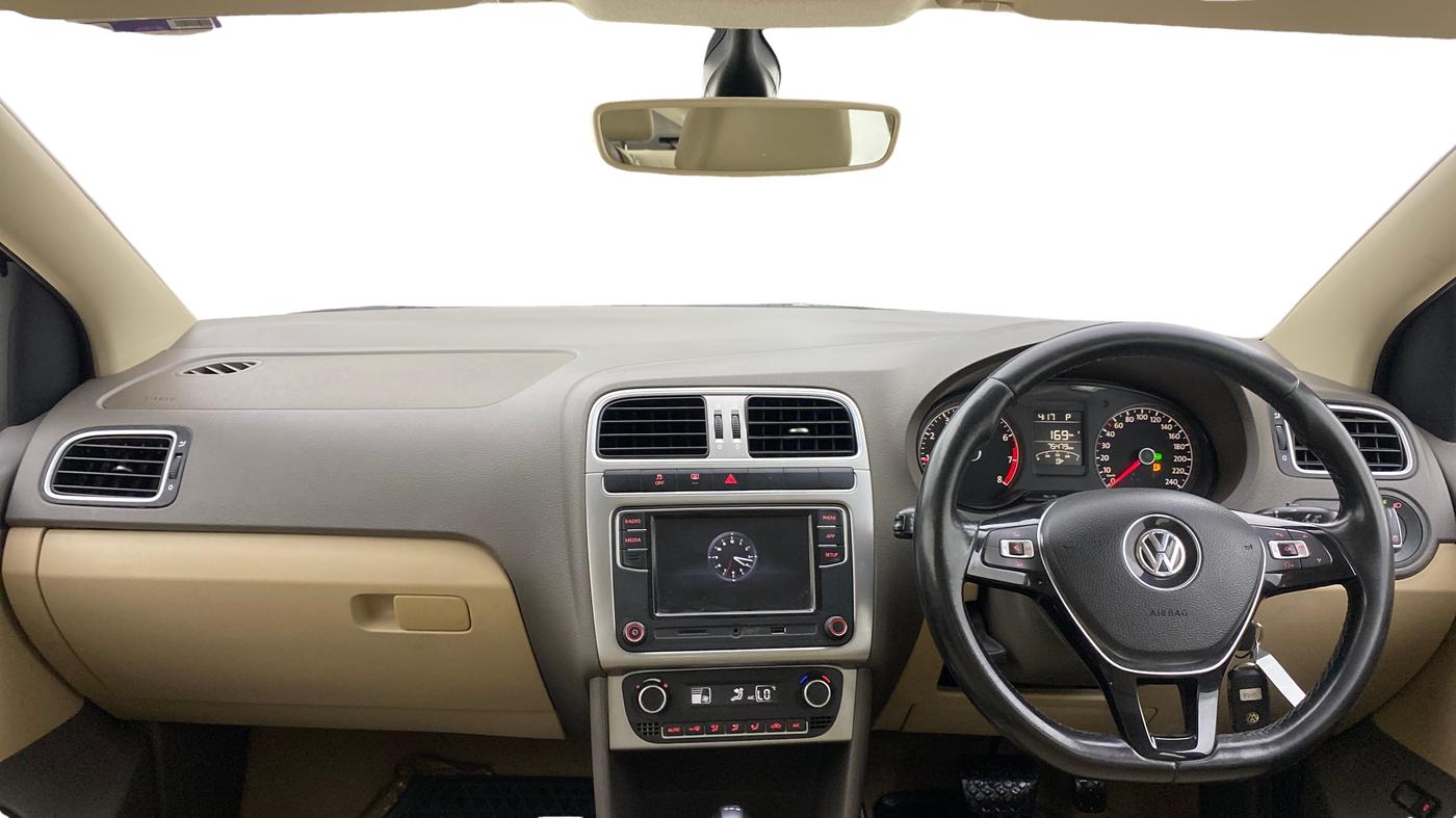 2017 Volkswagen Vento HIGHLINE PLUS 1.2 AT 16 ALLOY, Petrol, Automatic, 75,479 km, Dashboard