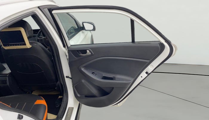 2015 Hyundai i20 Active 1.2 SX, Petrol, Manual, 43,073 km, RHS Rear Door