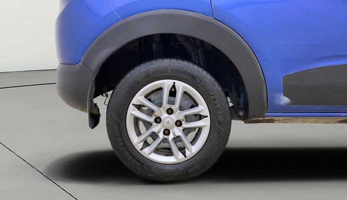 2020 Renault TRIBER RXL MT, Petrol, Manual, 86,420 km, Right Rear Wheel