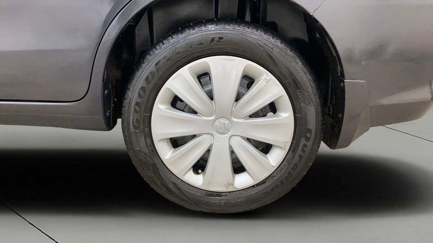 2018 Maruti Ertiga VDI SHVS, Diesel, Manual, 57,586 km, Left Rear Wheel