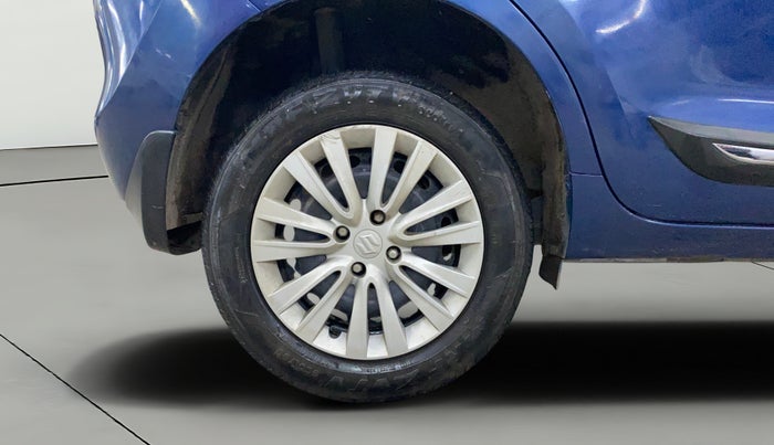 2021 Maruti Baleno DELTA PETROL 1.2, Petrol, Manual, 27,930 km, Right Rear Wheel