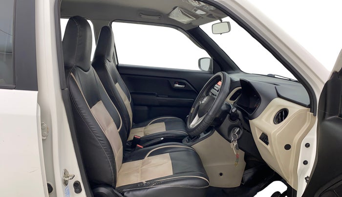 2020 Maruti New Wagon-R VXI 1.2, Petrol, Manual, 99,383 km, Right Side Front Door Cabin