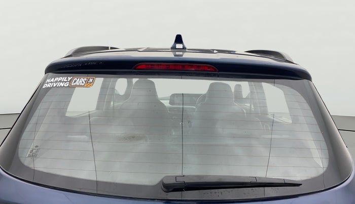 2021 Hyundai GRAND I10 NIOS ASTA AMT 1.2 KAPPA VTVT, Petrol, Automatic, 32,804 km, Rear Windshield