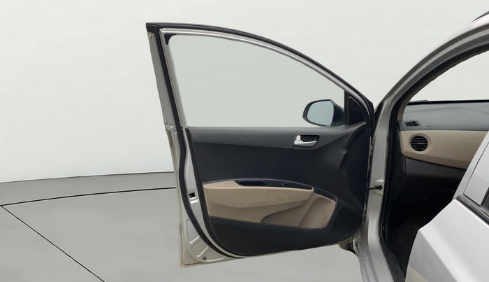 2017 Hyundai Grand i10 SPORTZ (O) AT 1.2 KAPPA VTVT, Petrol, Automatic, 25,292 km, LHS Front Door