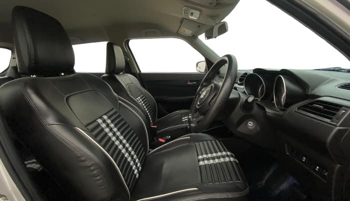 2022 Maruti Swift VXI AMT, Petrol, Automatic, 43,474 km, Right Side Front Door Cabin