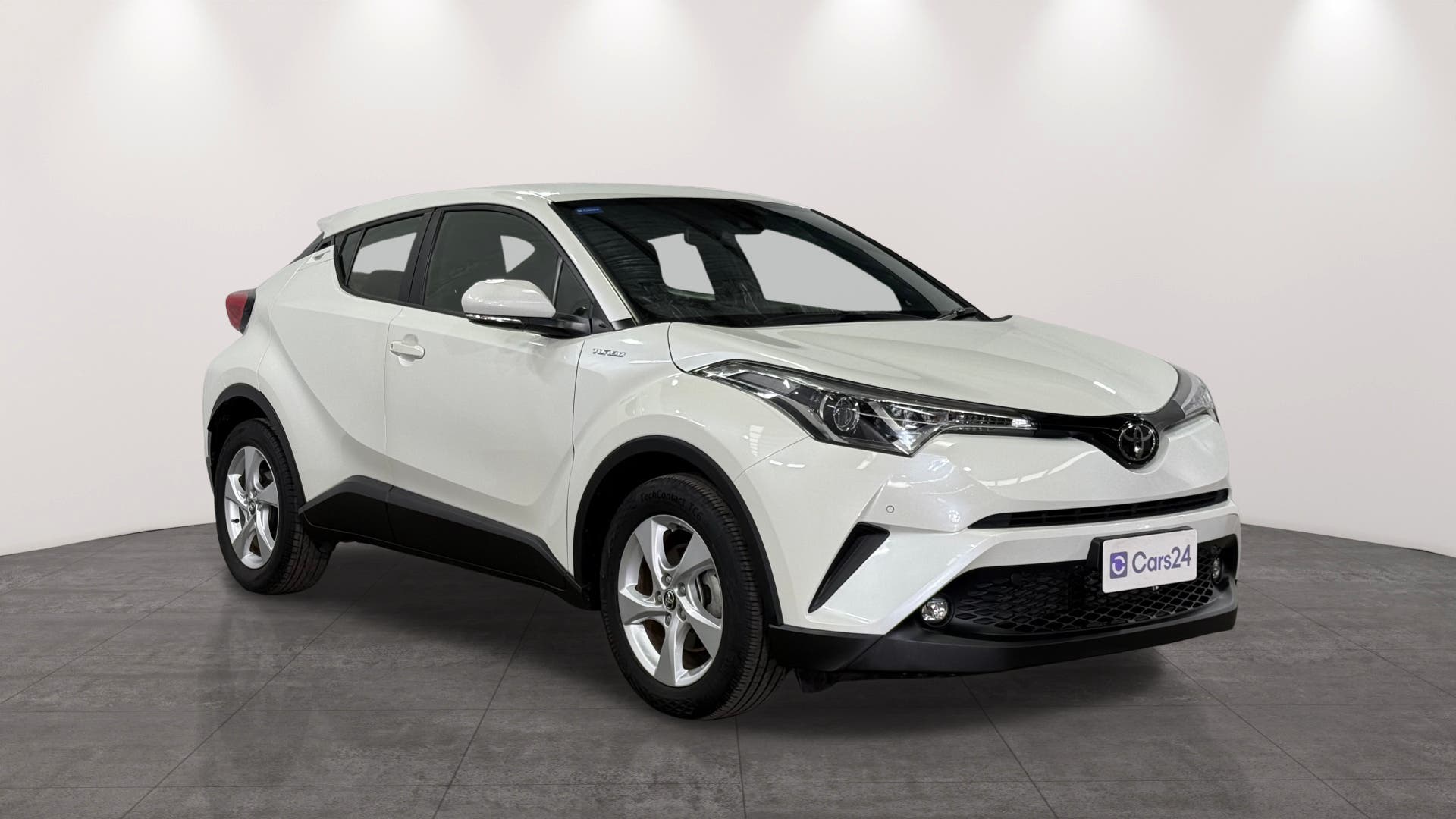 Toyota C-HR image