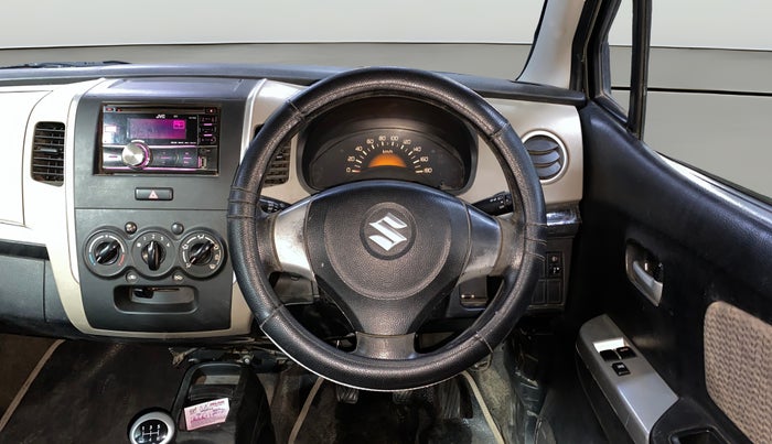 2013 Maruti Wagon R 1.0 LXI, Petrol, Manual, 73,442 km, Steering Wheel Close Up