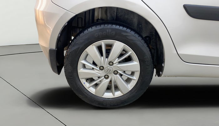 2015 Maruti Swift ZXI, Petrol, Manual, 1,11,287 km, Right Rear Wheel