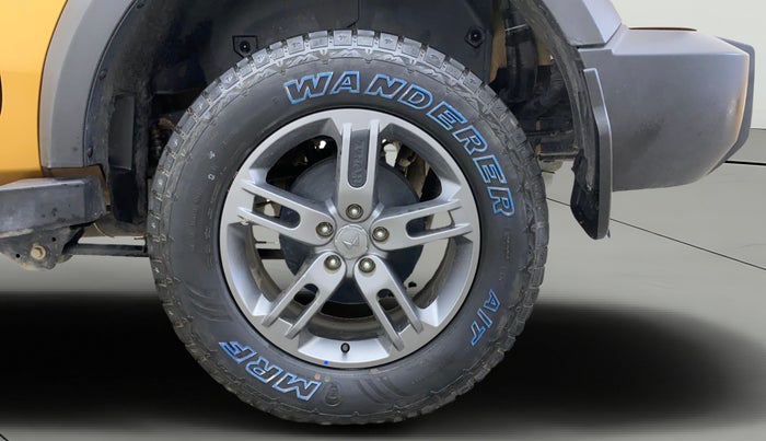 2023 Mahindra Thar LX D HT 2WD MT, Diesel, Manual, 48,507 km, Left Rear Wheel