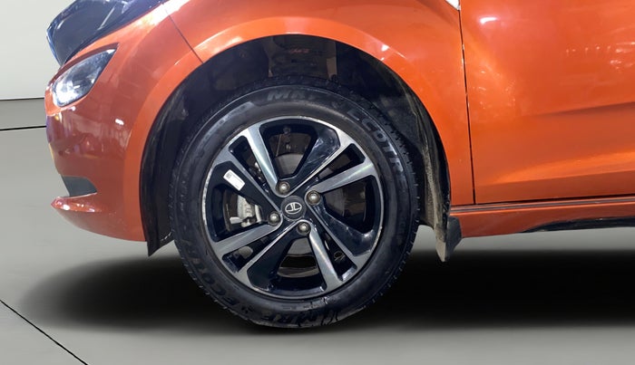 2024 Tata ALTROZ RACER R1, Petrol, Manual, 5,588 km, Left Front Wheel