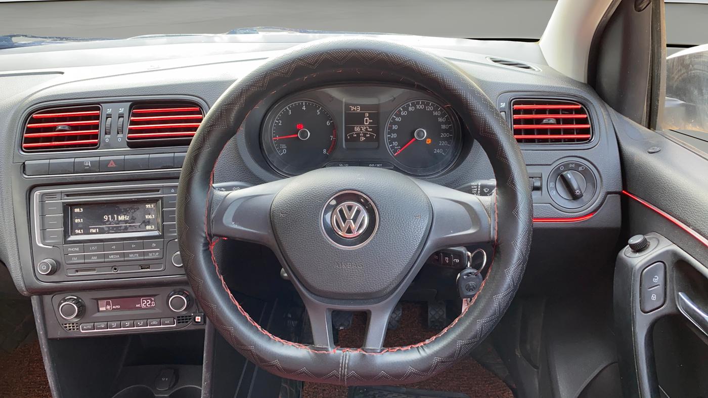 2021 Volkswagen Polo COMFORTLINE 1.0L MPI, Petrol, Manual, 66,794 km, Steering Wheel Close Up