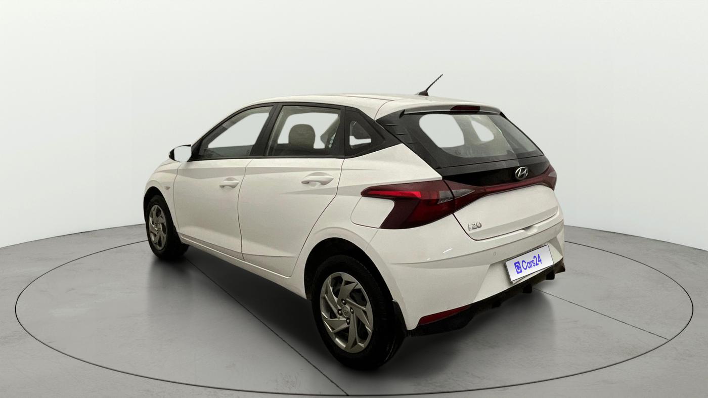 2020 Hyundai NEW I20 MAGNA 1.2 MT, Petrol, Manual, 61,576 km, Left Back Diagonal