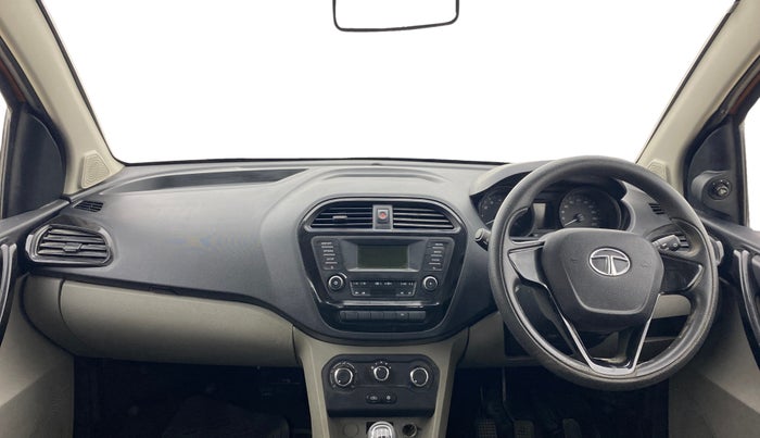 2018 Tata Tiago XT PETROL, Petrol, Manual, 72,539 km, Dashboard