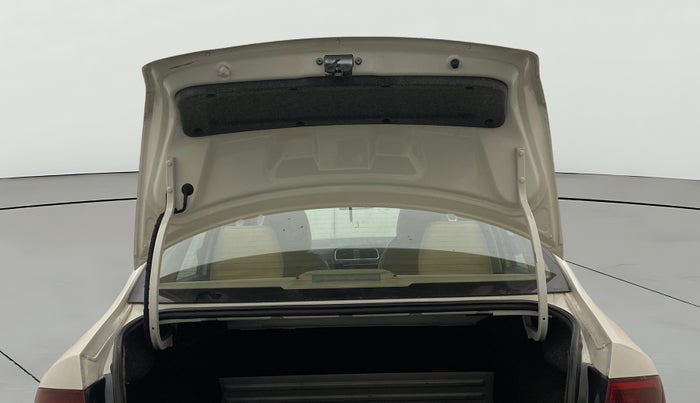 2017 Skoda Rapid AMBITION 1.5 TDI, Diesel, Manual, 1,02,417 km, Boot Door Open