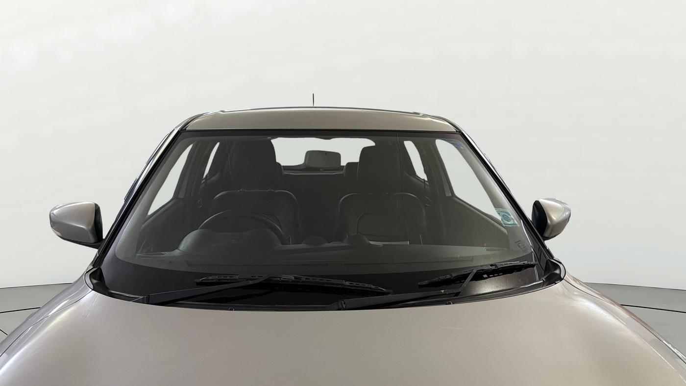 2022 Maruti Swift VXI, Petrol, Manual, 59,606 km, Front Windshield