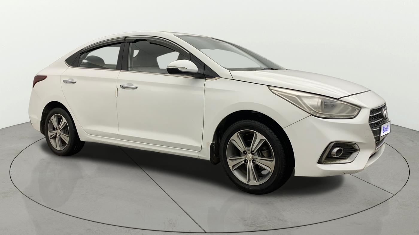 2018 Hyundai Verna 1.6 VTVT SX O, Petrol, Manual, 75 km, Right Front Diagonal