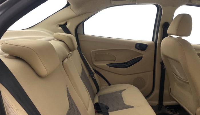 2018 Ford Figo Aspire TITANIUM 1.2 PETROL, Petrol, Manual, 67,236 km, Right Side Rear Door Cabin