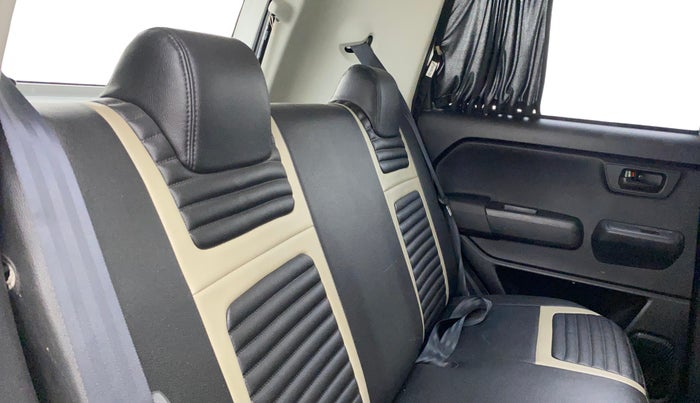 2019 Maruti New Wagon-R LXI CNG 1.0, CNG, Manual, 44,266 km, Right Side Rear Door Cabin