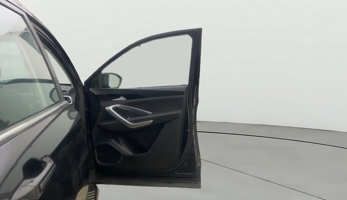 2020 MG HECTOR SHARP 1.5 DCT PETROL, Petrol, Automatic, 31,170 km, RHS Front Door