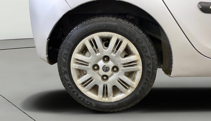 2015 Hyundai Eon ERA +, Petrol, Manual, 22,272 km, Right Rear Wheel