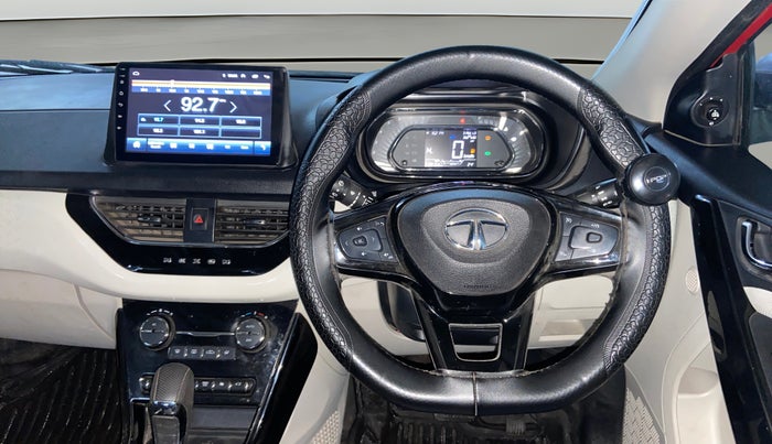 2021 Tata NEXON XZA PLUS SUNROOF DUAL TONE PETROL, Petrol, Automatic, 50,137 km, Steering Wheel Close Up
