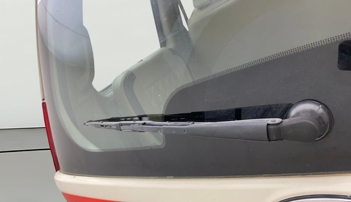 2019 Mahindra Xylo H4 BS IV, Diesel, Manual, 1,27,579 km, Rear Wiper