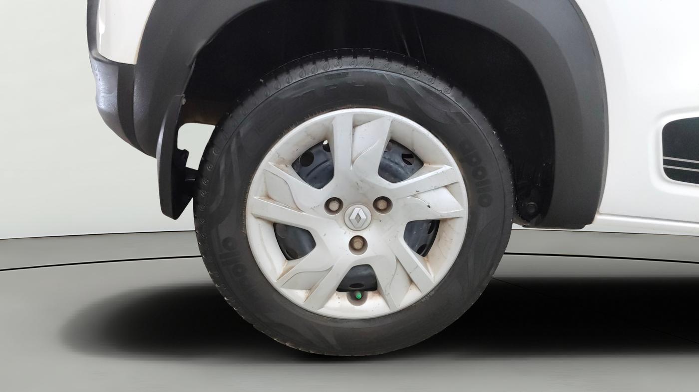 2021 Renault Kwid RXT 1.0 (O), Petrol, Manual, 37,499 km, Right Rear Wheel