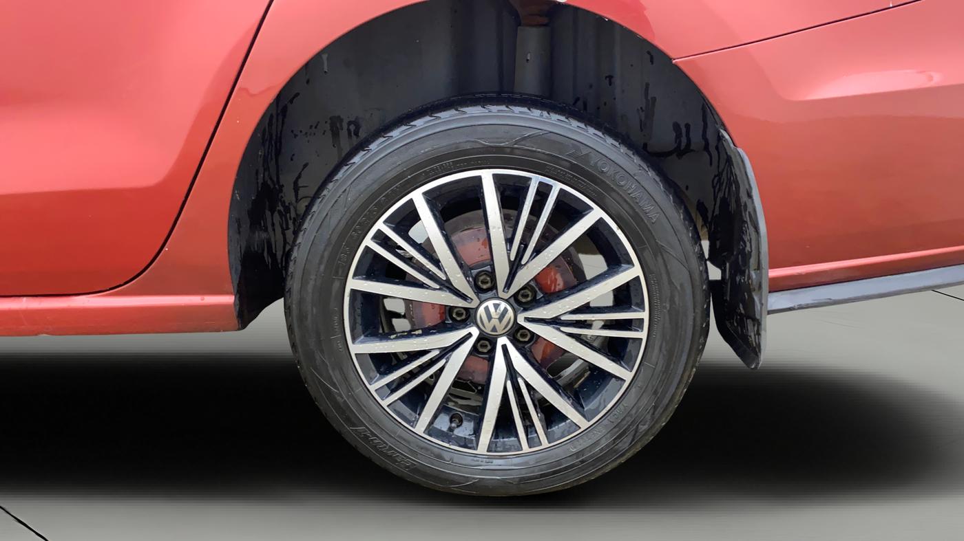 2019 Volkswagen Vento HIGHLINE DIESEL 1.5, Diesel, Manual, 1,33,655 km, Left Rear Wheel