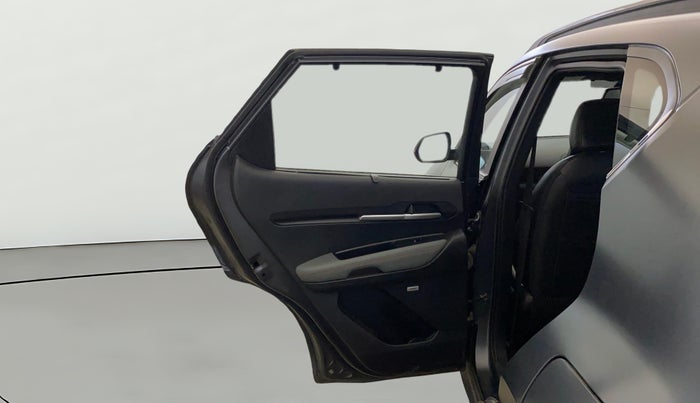 2023 KIA SONET X LINE 1.0 DCT, Petrol, Automatic, 9,927 km, LHS Rear Door