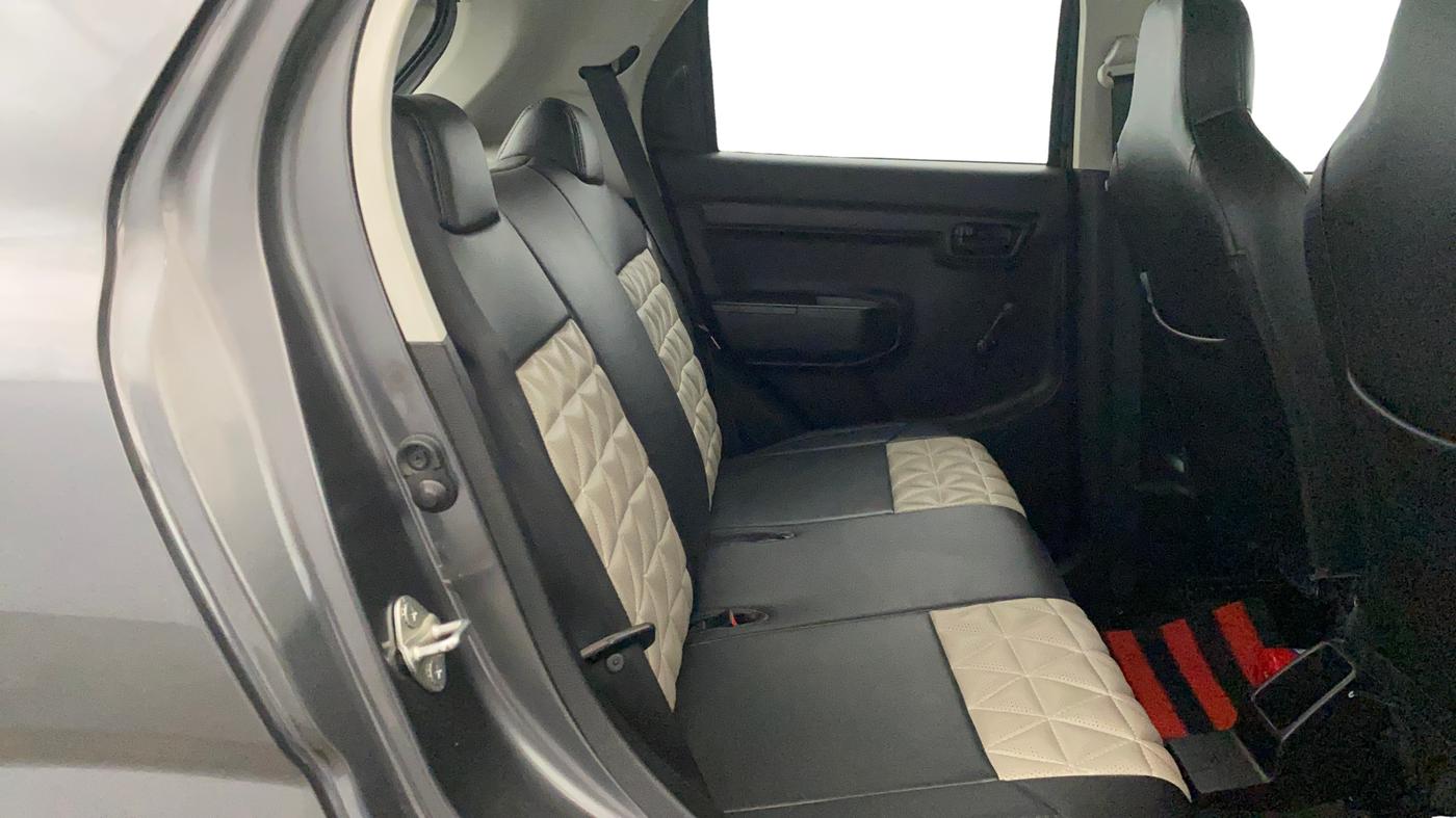 2024 Maruti S PRESSO VXI S-CNG, CNG, Manual, 43,628 km, Right Side Rear Door Cabin
