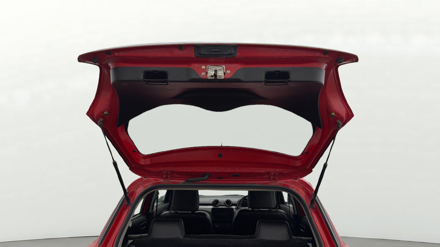 2023 Maruti Swift VXI, Petrol, Manual, 26,779 km, Boot Door Open