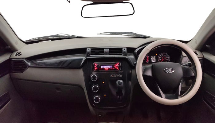 2016 Mahindra Kuv100 K4 D 6 STR, Diesel, Manual, 1,38,810 km, Dashboard