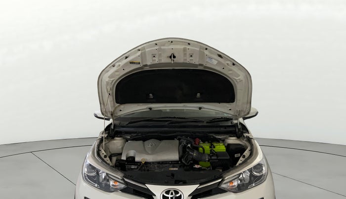 2018 Toyota YARIS VX CVT, Petrol, Automatic, 51,108 km, Open Bonet